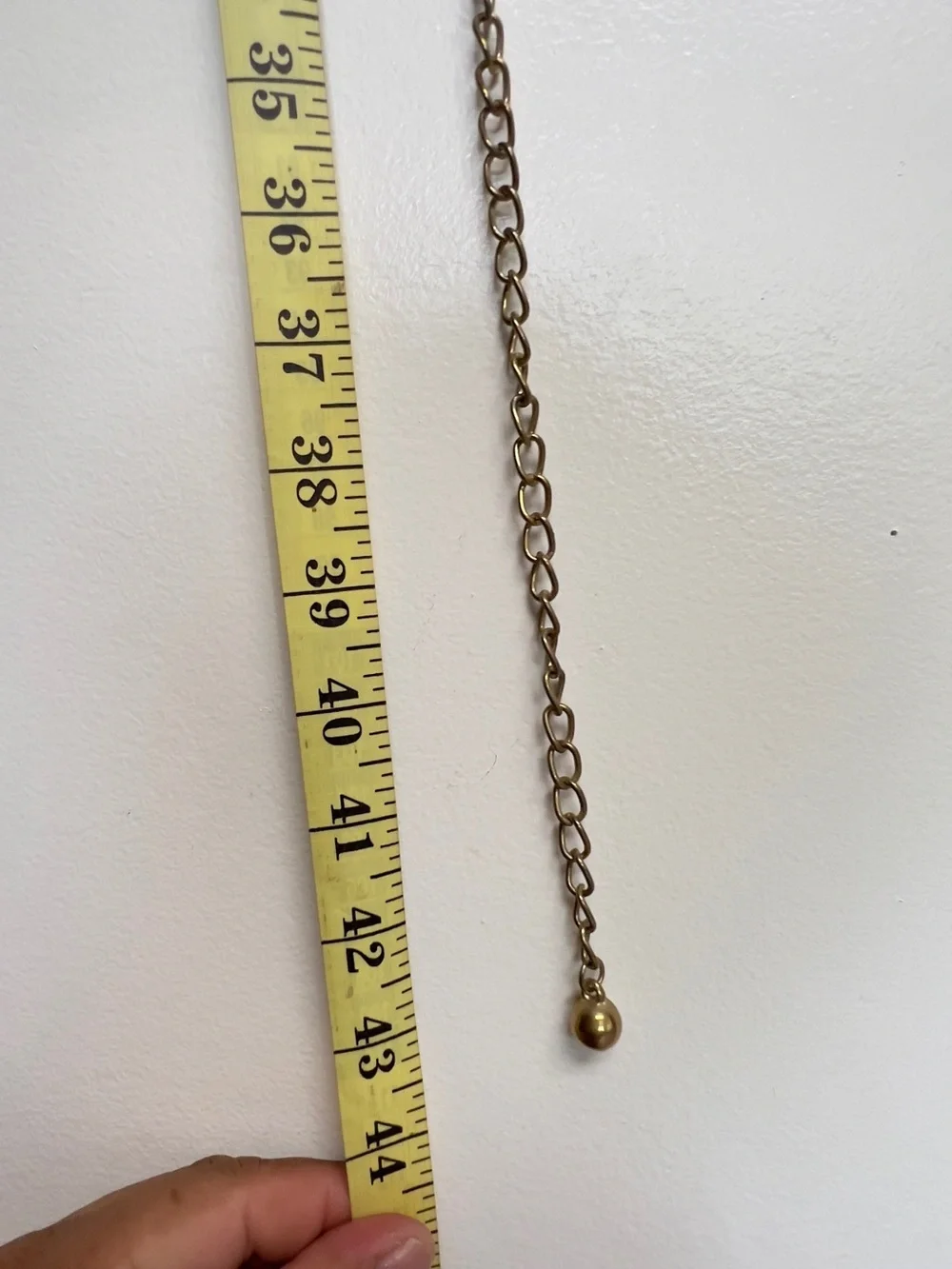 Gold Textured Rectangular-Link belt - Picture 5 of 5